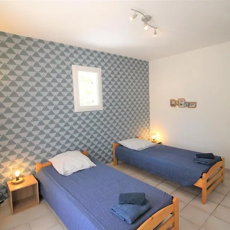 Willa Hyeres-charmante Piscine 5mn Plages Parking-wifi *